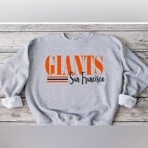 Giants Striped Crewneck- Gray